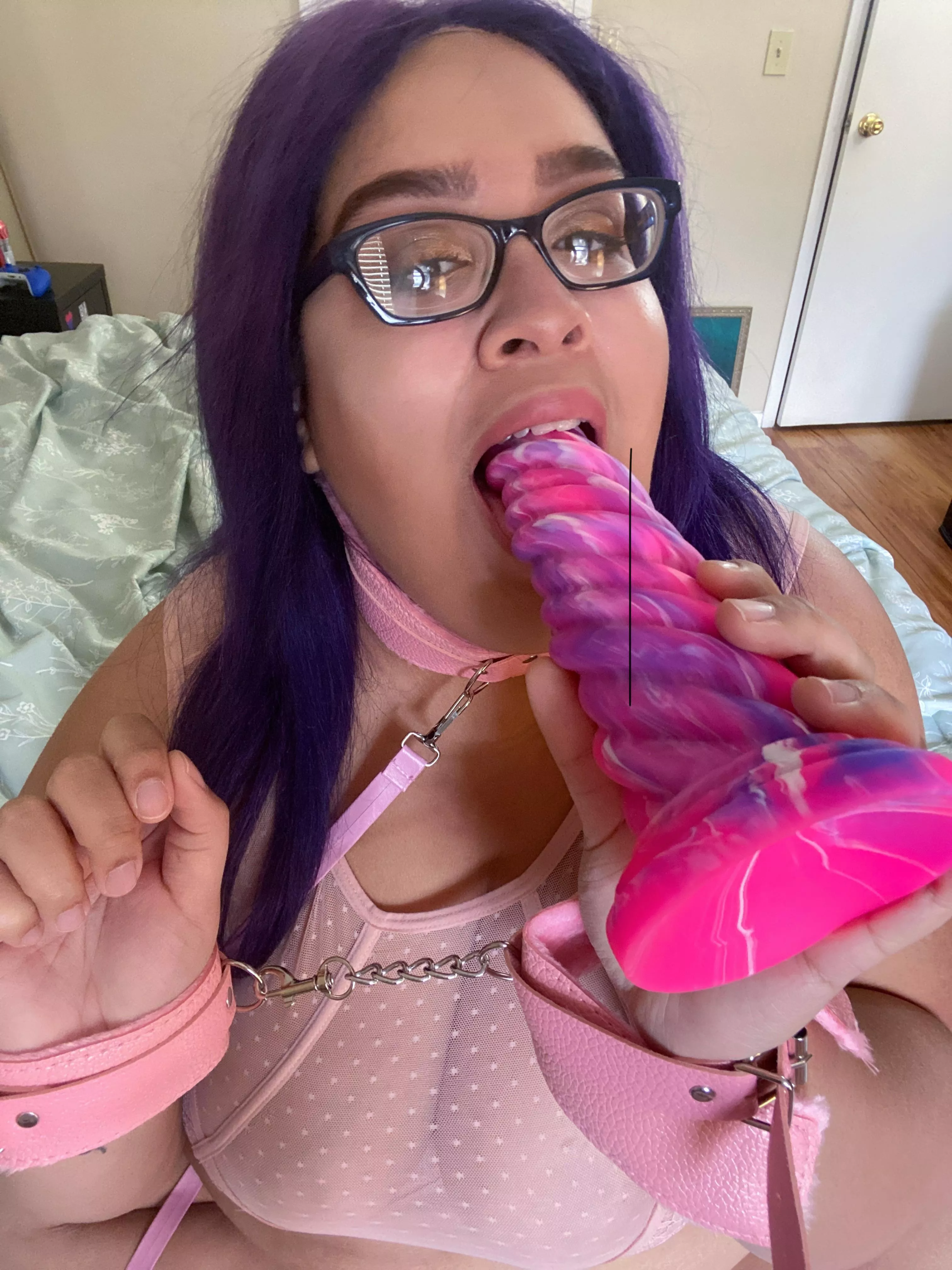 I just want to feel you, and you to feel me 🥵 I just want to feel you, and you to feel me 🥵