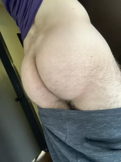 I⦠kinda need something pressed up against here. š