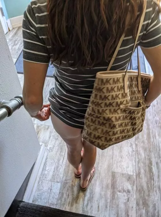 I knew hubby was going to meet with an old high school friend for dinner tonight. I just had no idea how cute and sexy she would be. So I wasn't suprised when hubby texted me that he would be home late tonight, so I shouldn't wait up for him. 🤤 I knew hubby was going to meet with an old high school friend for dinner tonight. I just had no idea how cute and sexy she would be. So I wasn't suprised when hubby texted me that he would be home late tonight, so I shouldn't wait up for him. 🤤