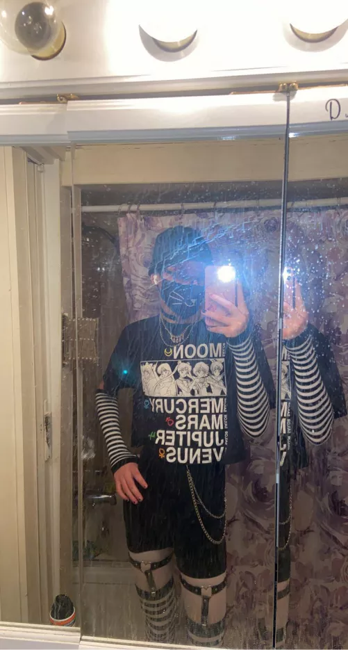 i knew you were trouble when you walked in.