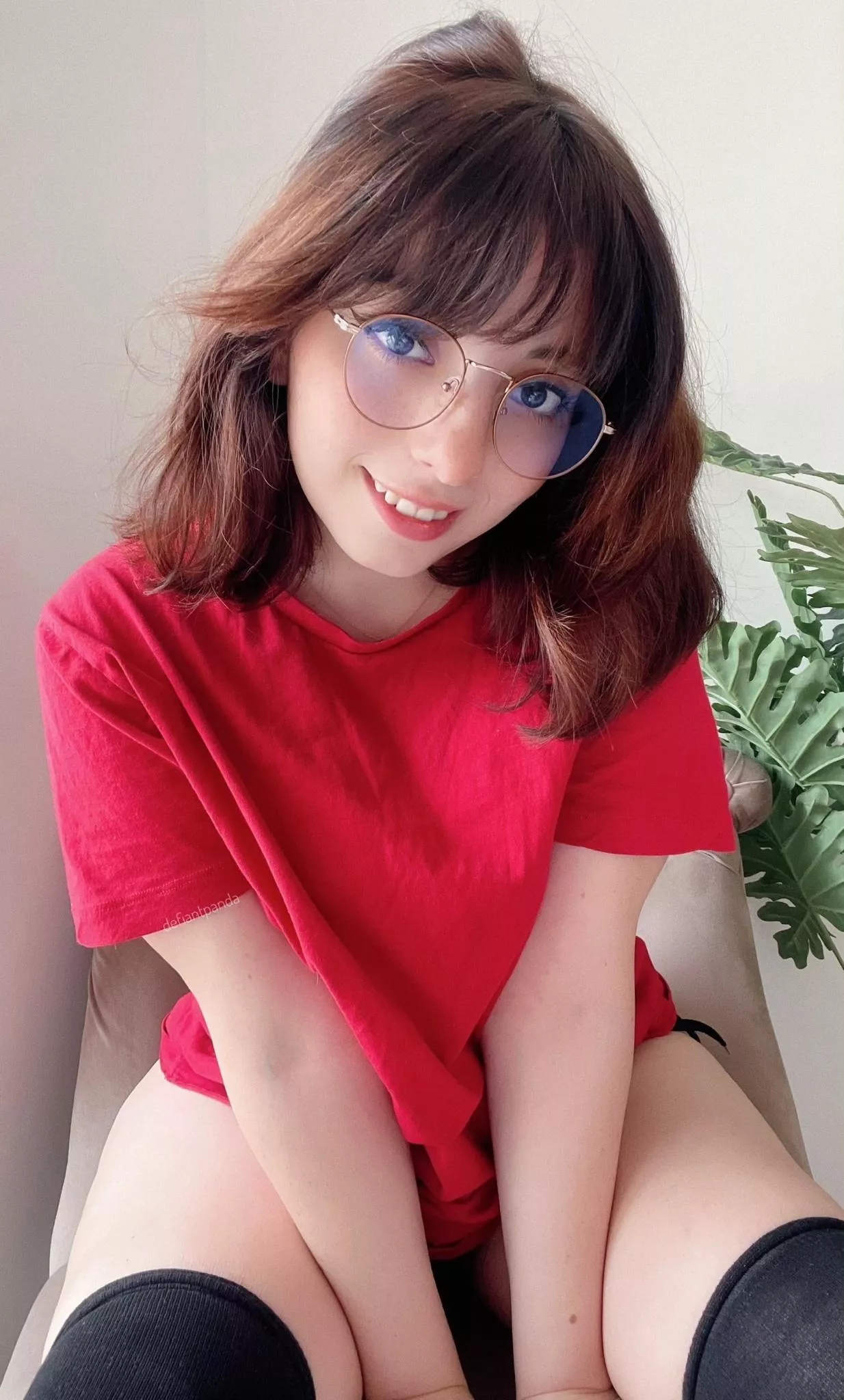 I know I can't compare to all the beautiful nude women here but I still wanted to post and show off my glasses :) I know I can't compare to all the beautiful nude women here but I still wanted to post and show off my glasses :)