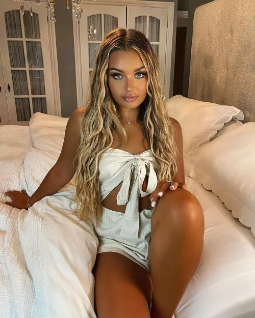 I know I shouldn't want her but I have a penis...