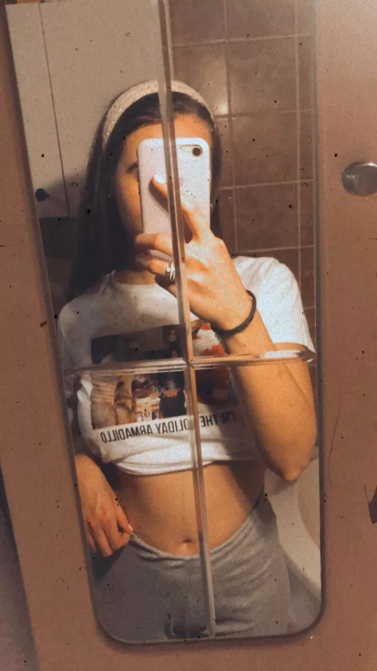 I know the pic is not the greatest quality, but I like how it looks🤗🥰🤍