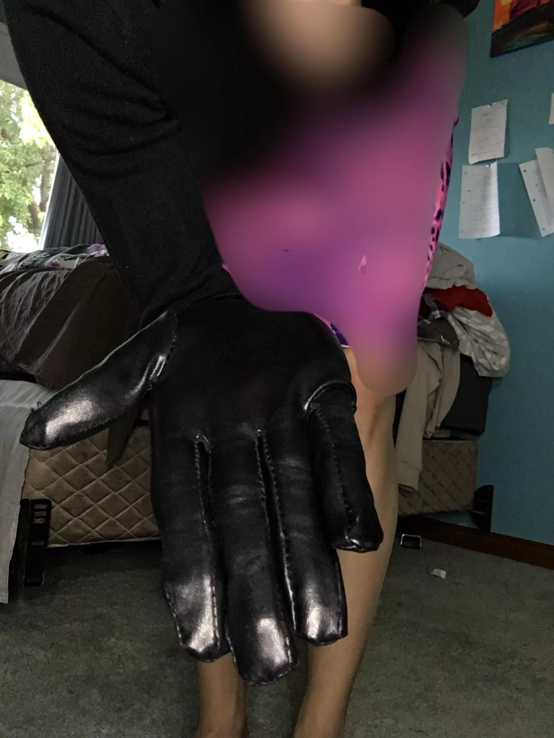 I know you want to be put in your place sissy. I know you want to be put in your place sissy.