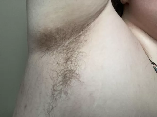 I know you want to lick my armpits π