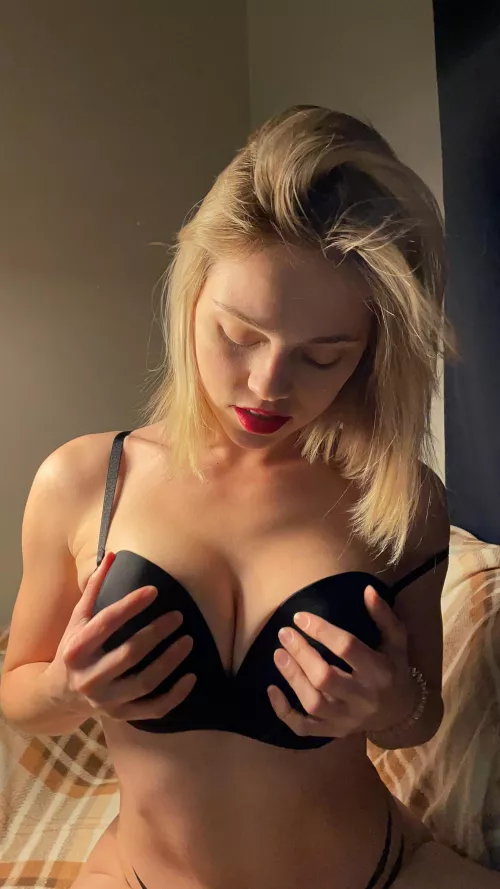 I know youโre looking at them๐Wanna see more ? ๐ฅ Only $5 for month ๐ฅ I waiting for you right now ๐