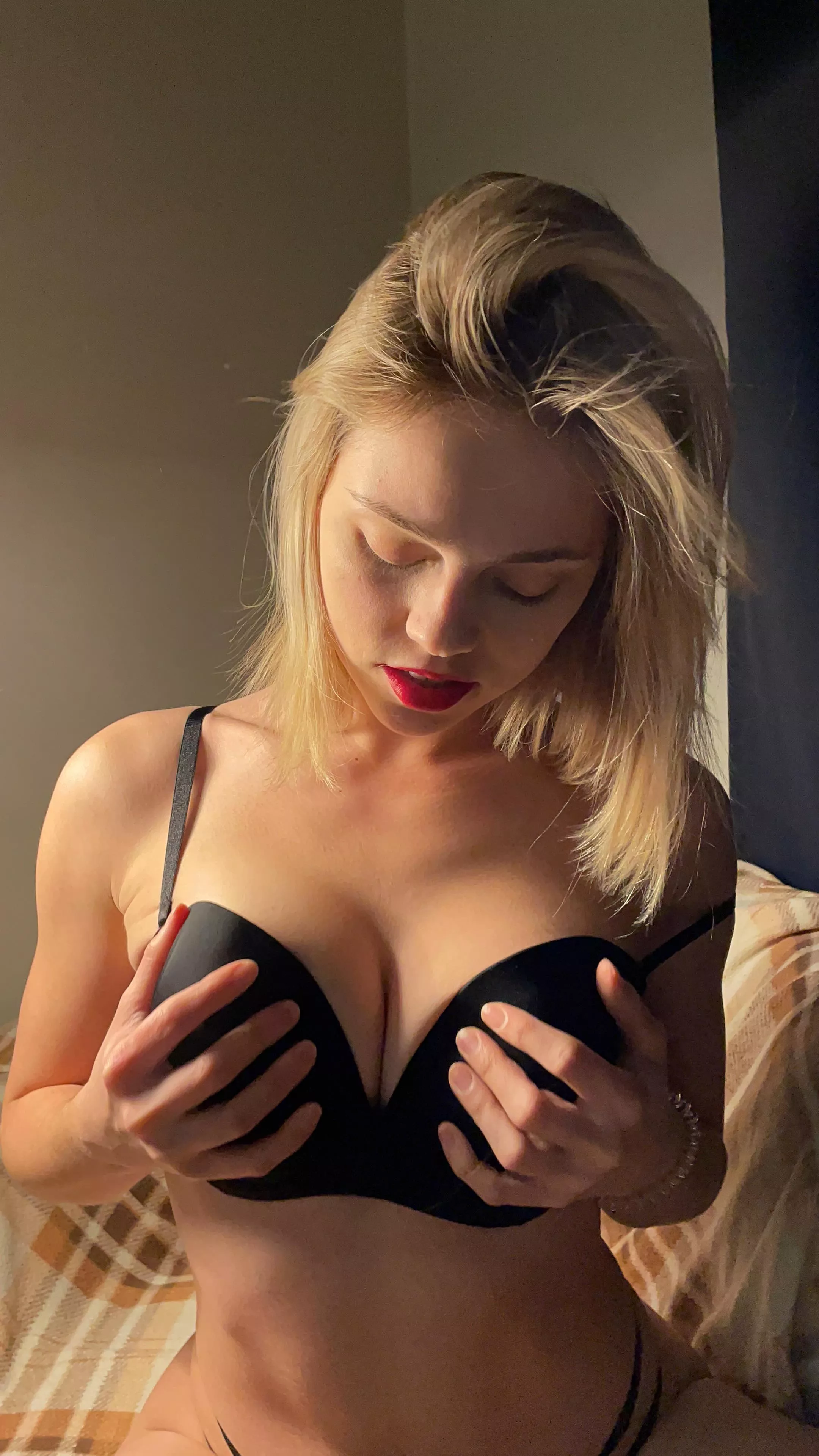 I know you’re looking at them😈Wanna see more ? 🔥 Only $5 for month 🔥 I waiting for you right now 😈 I know you’re looking at them😈Wanna see more ? 🔥 Only $5 for month 🔥 I waiting for you right now 😈