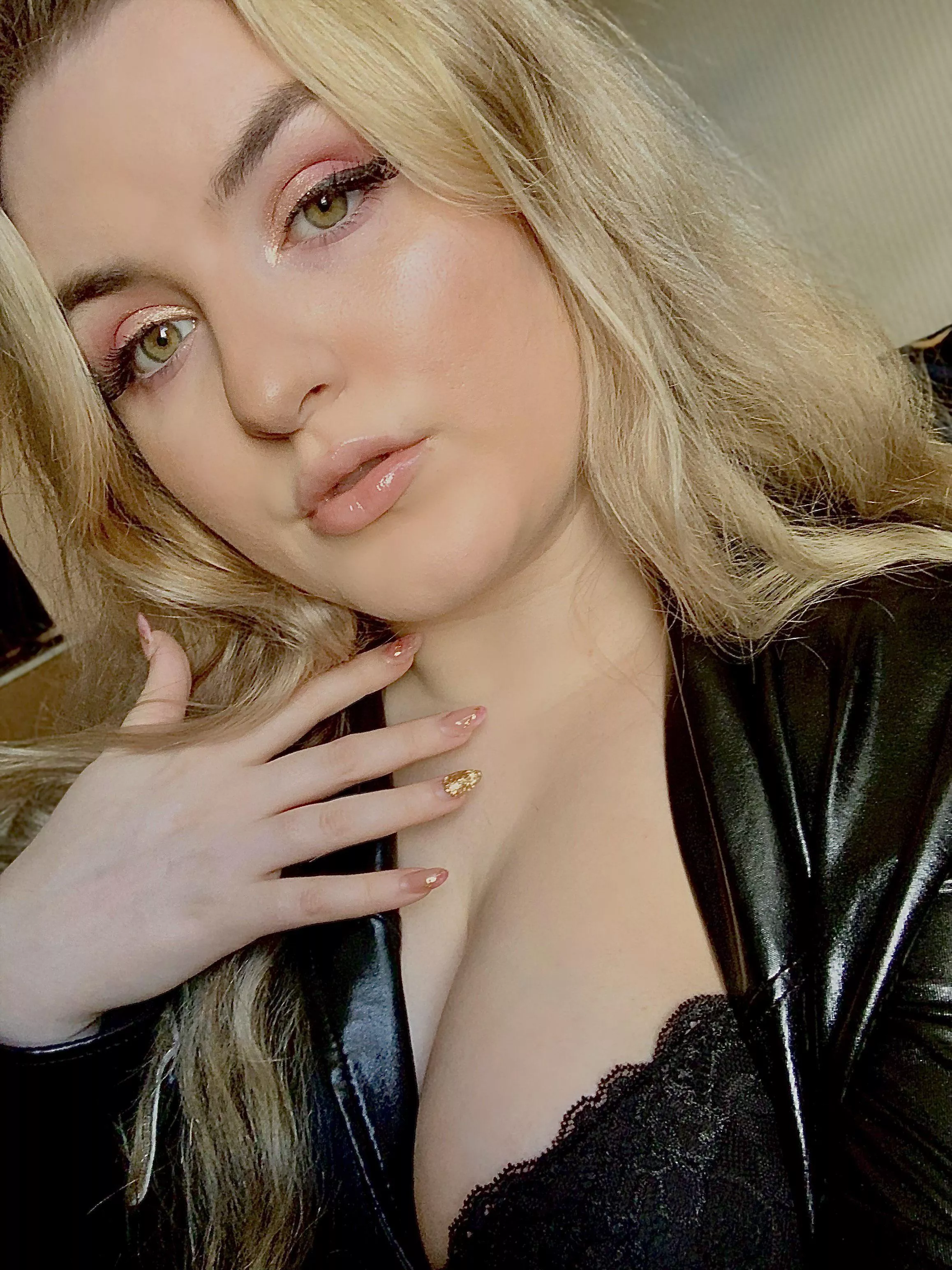 I like it when you’re flustered, shy and intimidated. It makes me giggle. [domme] [oc]