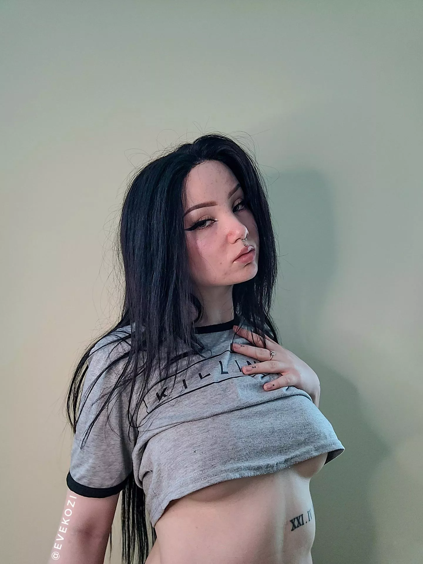 I like my titties sucked..