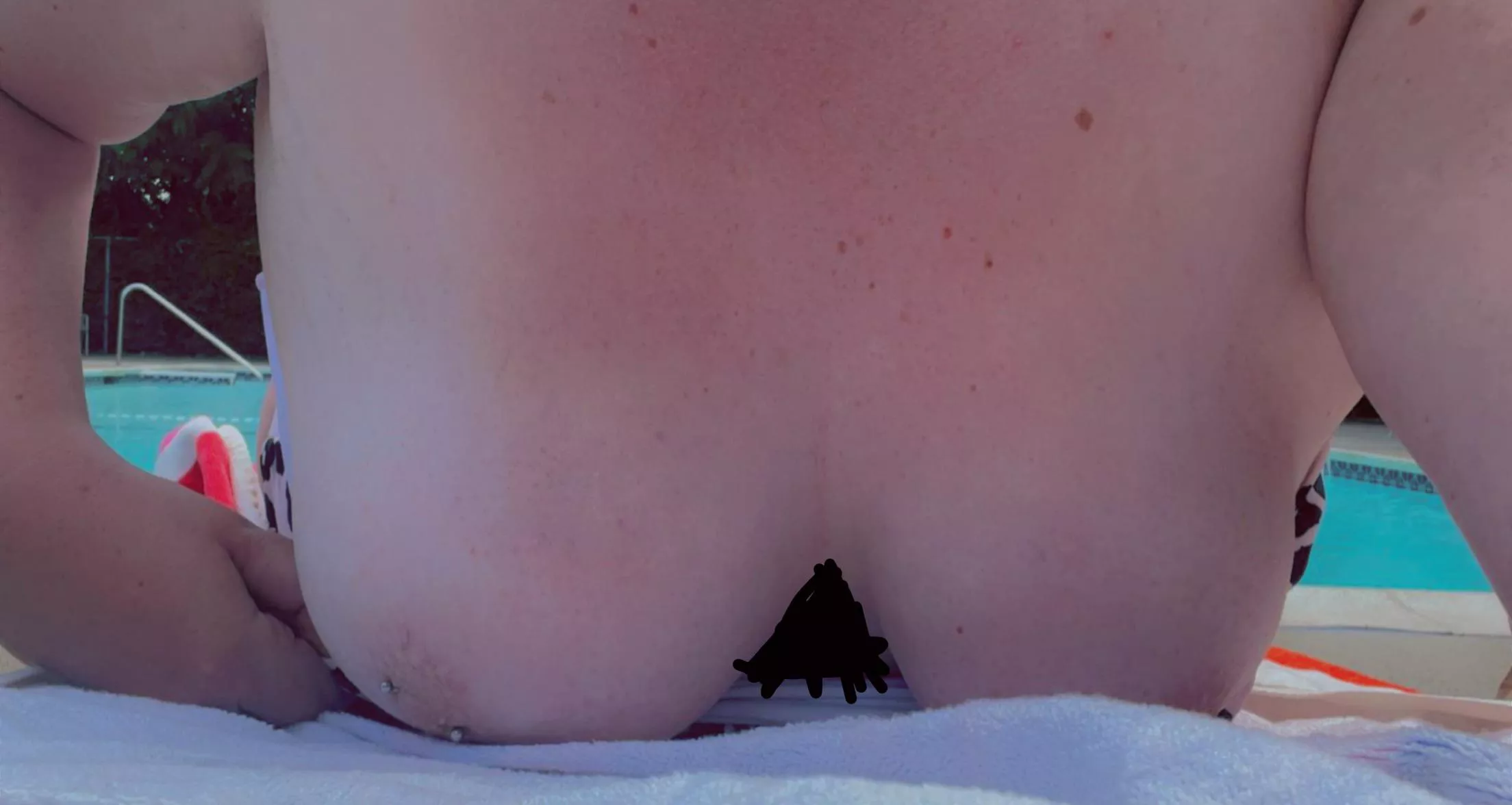 I like taking them out by the pool 🥰 I like taking them out by the pool 🥰