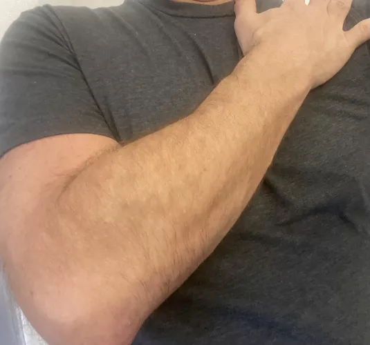 I like the fit of this shirt