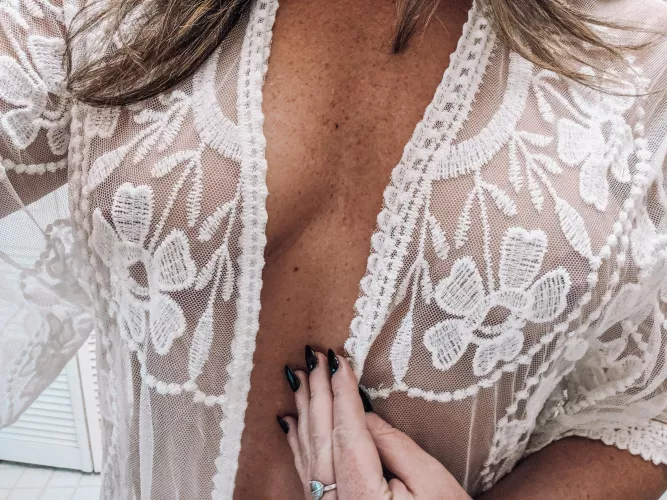 I like the way they look in white...