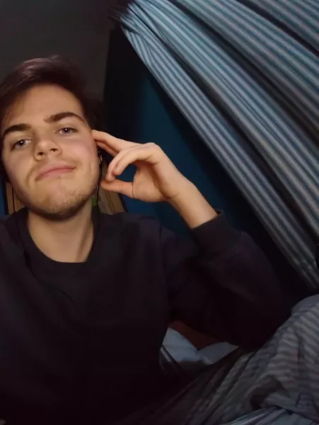 i like this picture of me, even if the smile is a little awkward