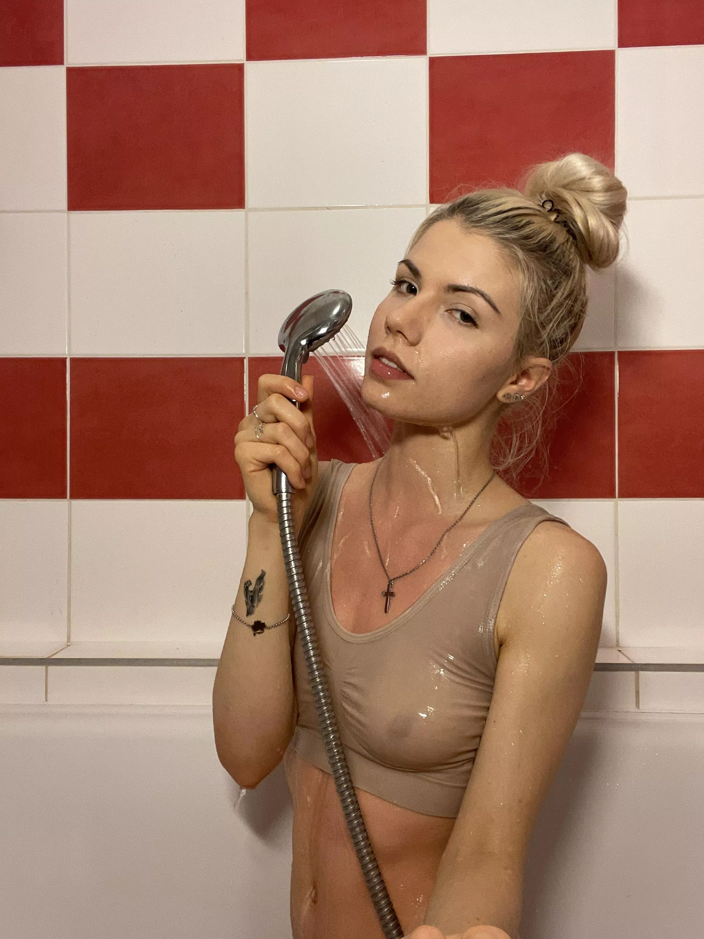 I like to get showered 🙋‍♀️