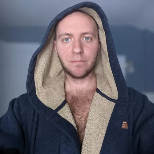 I live in this robe now.