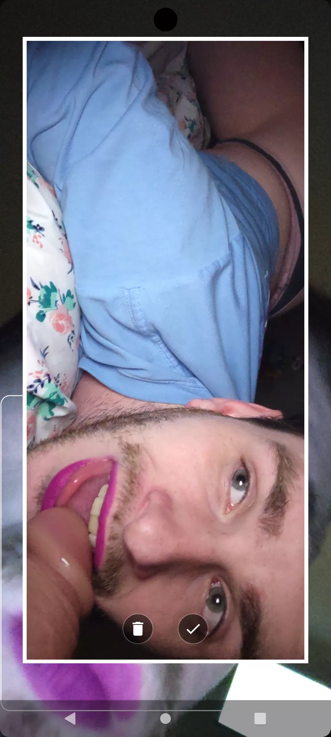 I look a lottle bit sloppy, but I'll suck your dick after work every day if you'll play with my tiddys and rub my booty 😩 I look a lottle bit sloppy, but I'll suck your dick after work every day if you'll play with my tiddys and rub my booty 😩