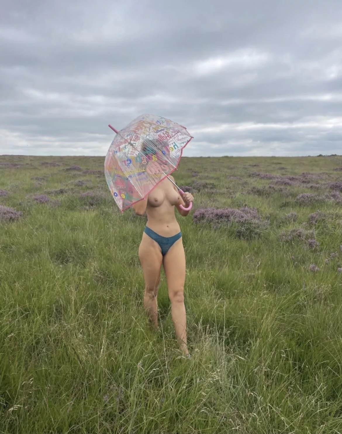 I love being naked outdoors [f]