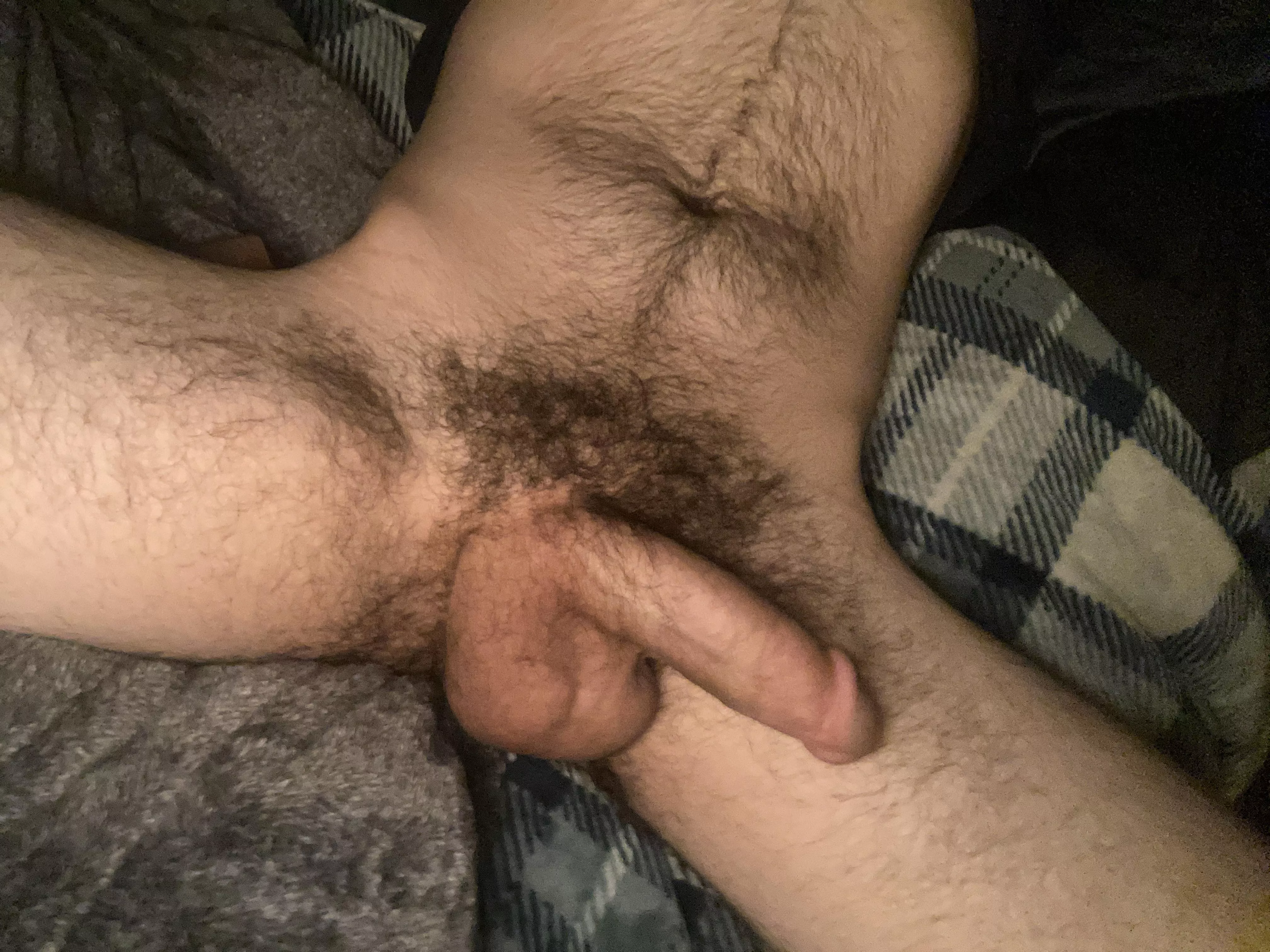 I love being sprawled out on the bed naked .. just wish I had a bro to chill with 😩