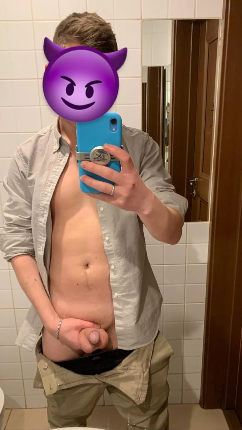 I love cum in mouth☺️