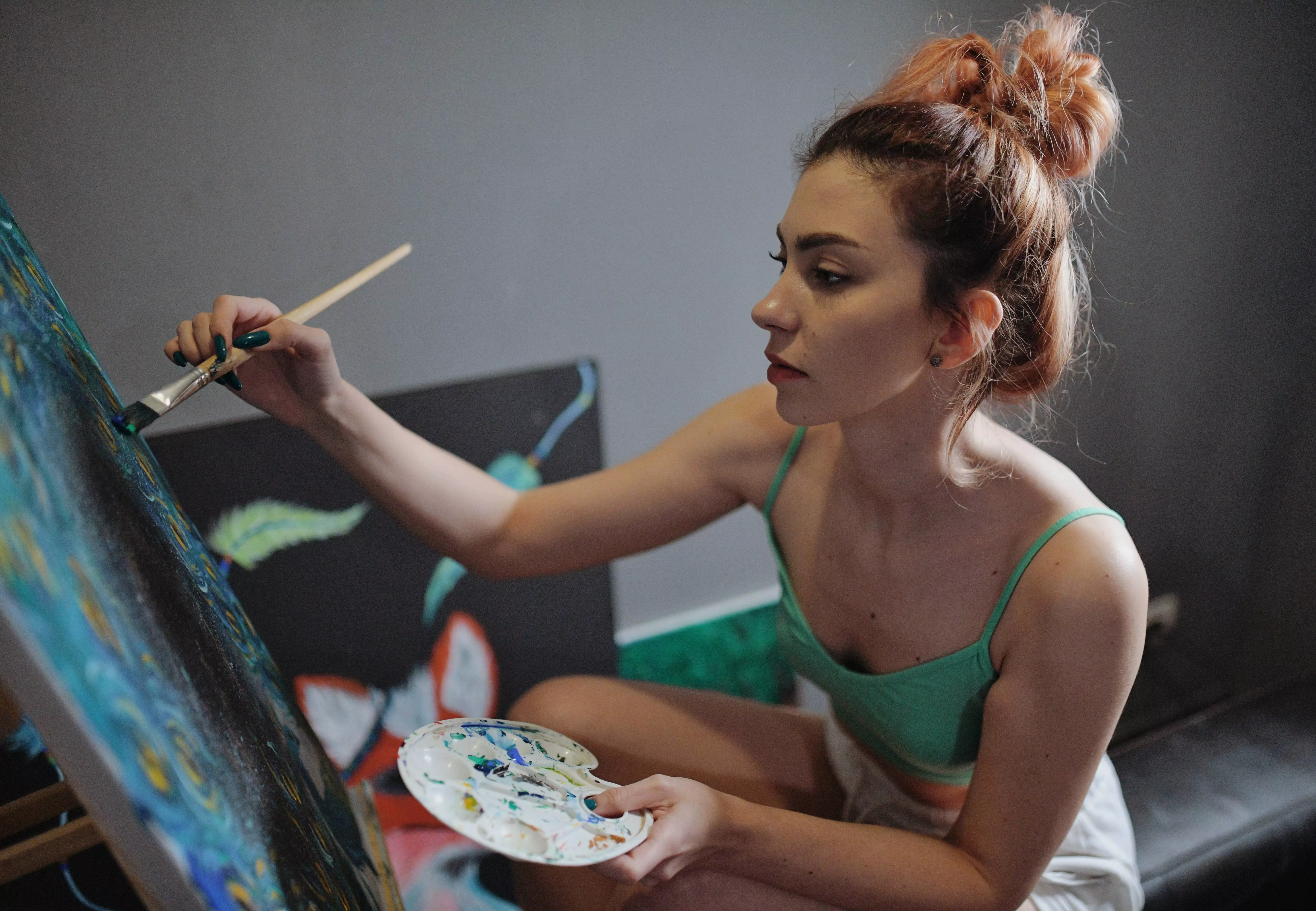 I love getting comfy when I paint [F]