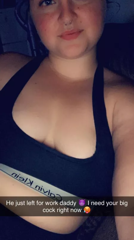 I love getting fucked by bigger dicks when my boyfriend is gone ππ