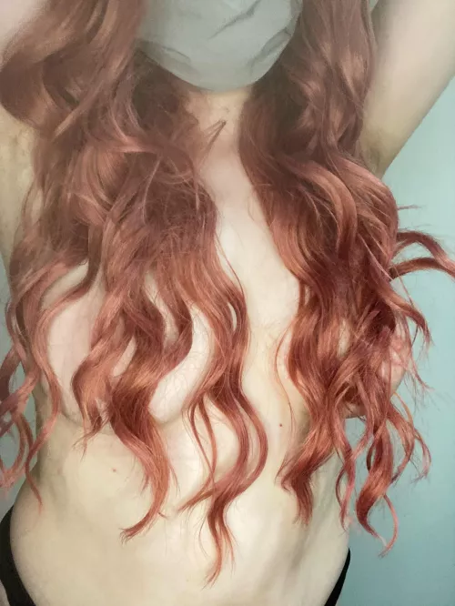 I love hiding my tits beneath my long wavy hair 🥰