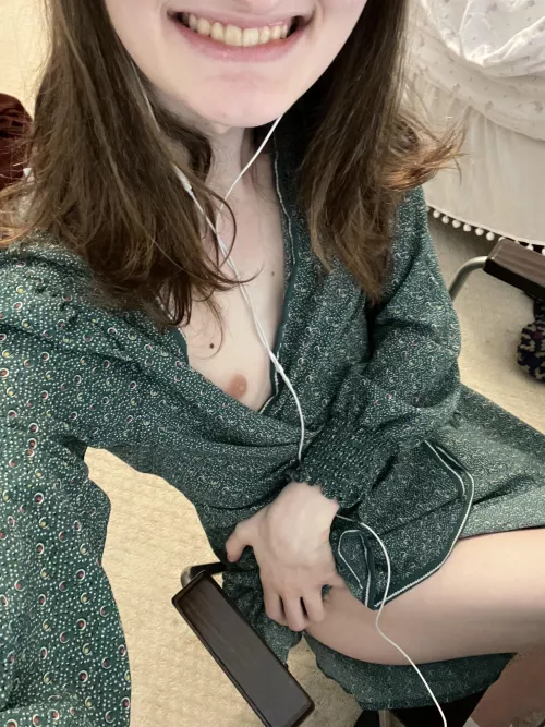 I love how much easy access a dress brings 🥰