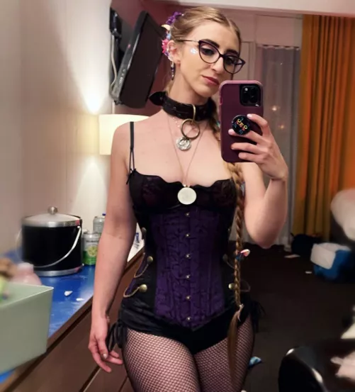 I love it when Sir gives me permission to wear my collar out 🥰