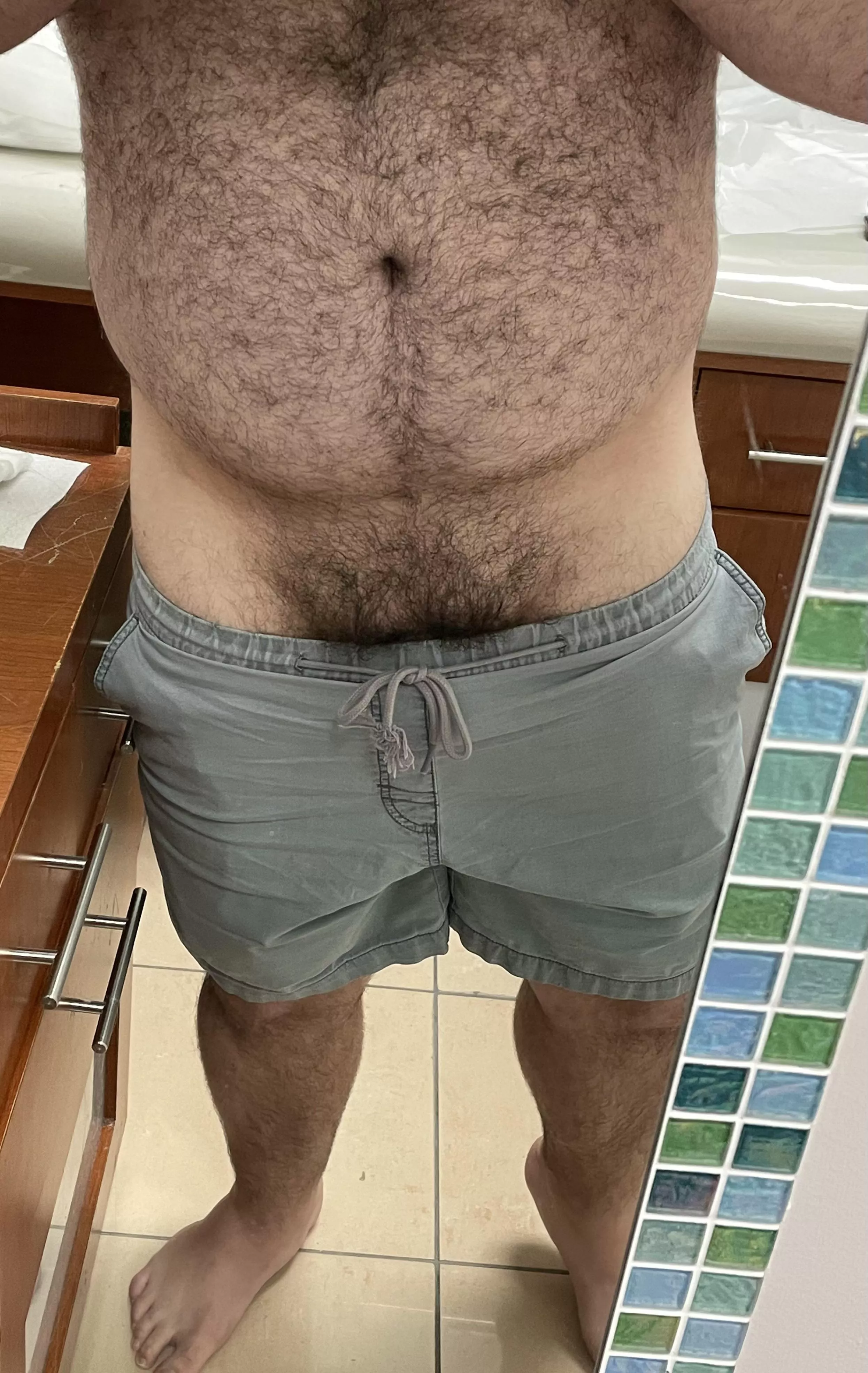 I love seeing my bush stick out of my shorts.