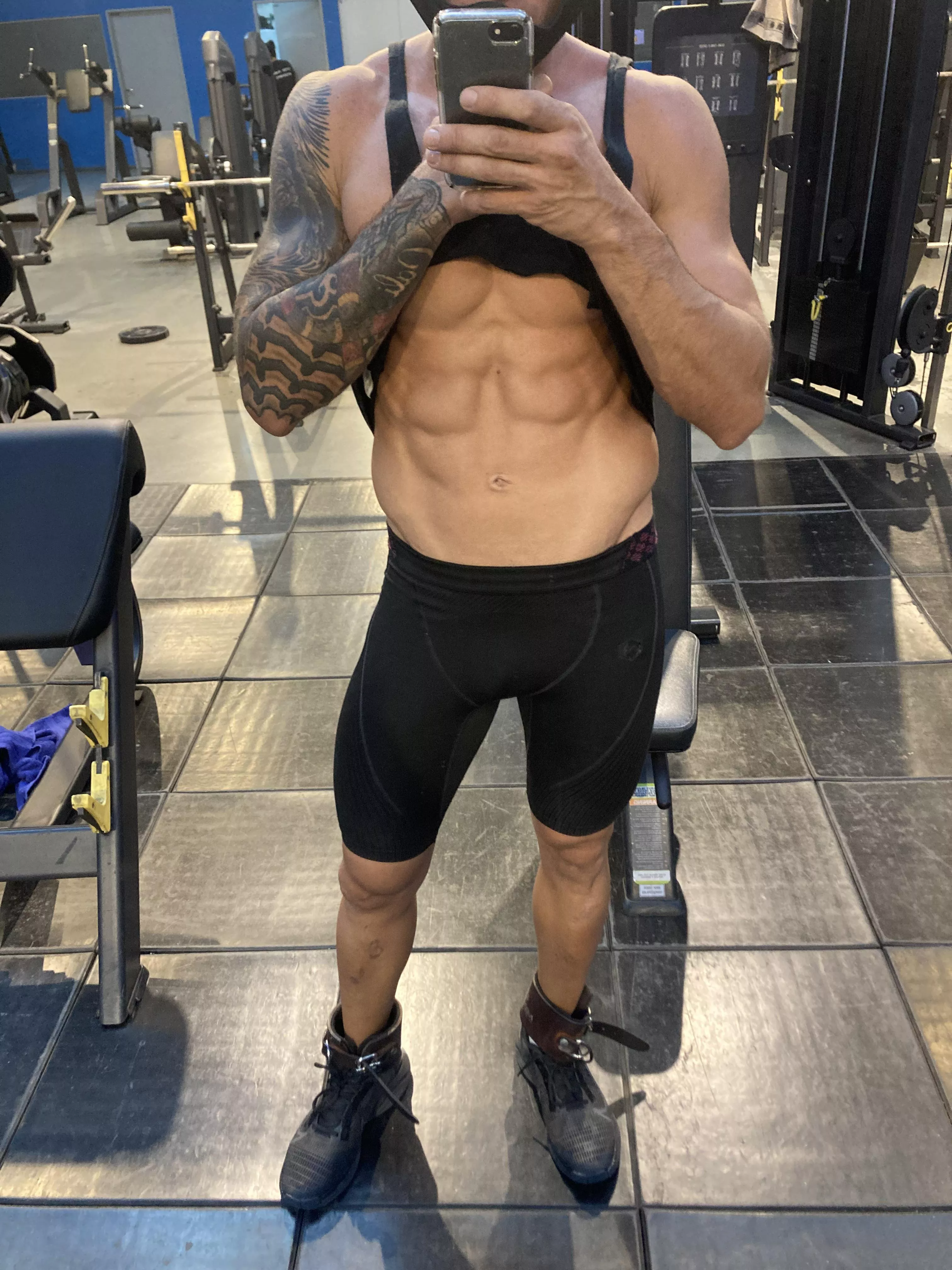 I love starting my week killing my legs. Happy (M)onday