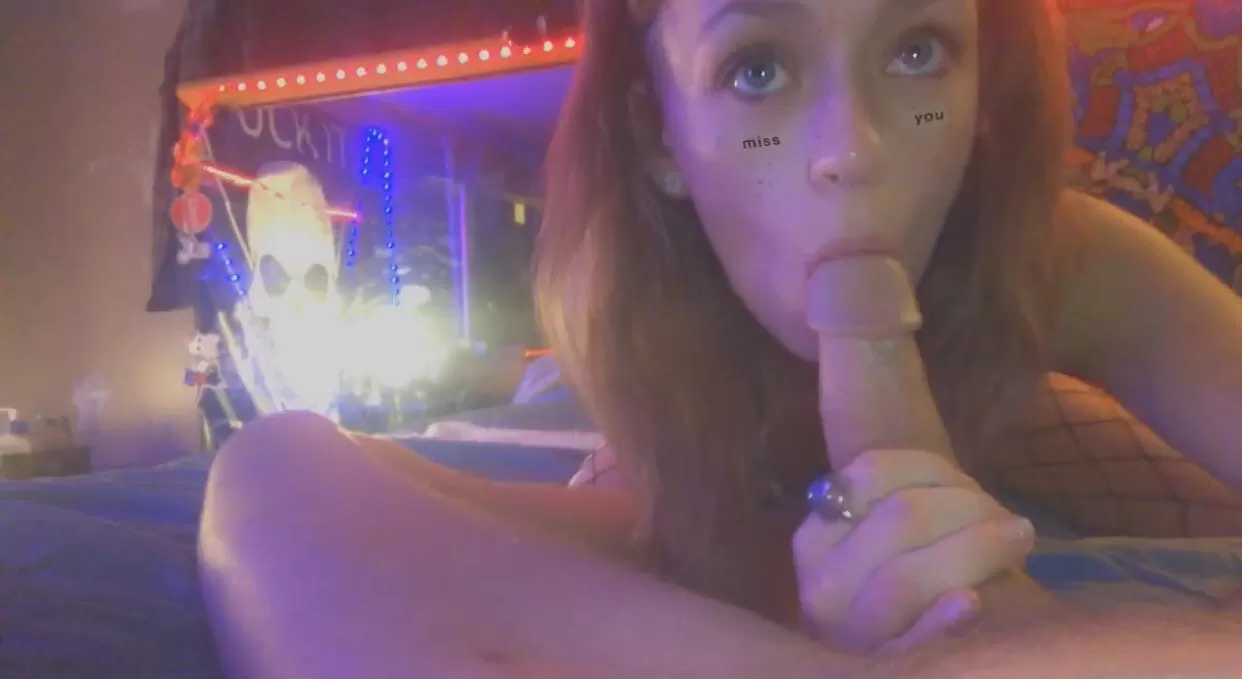 I love sucking daddy’s dick👅👅