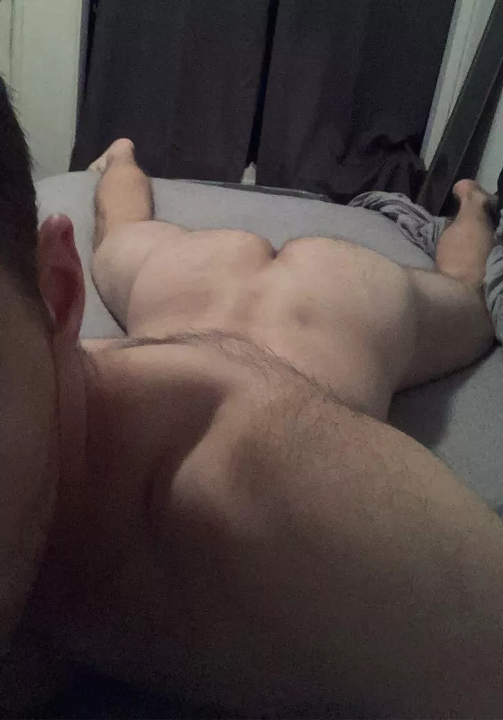 I love sucking dick in this position