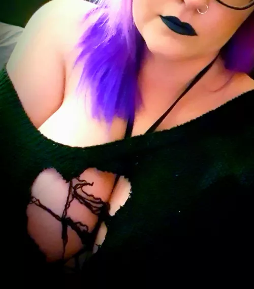 I love sweater weather💜💜💋