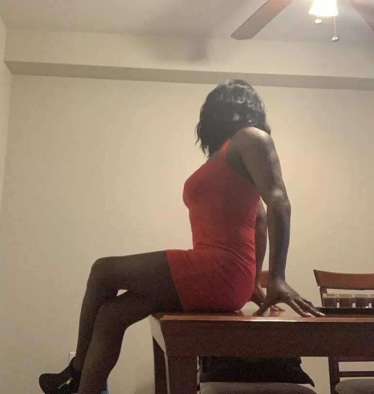 I love the color red!!