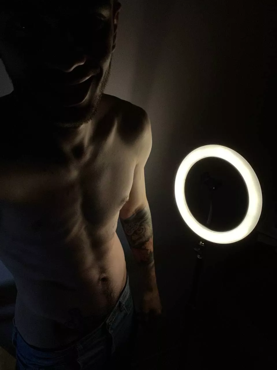 I love the dark, beauty is manifested in it