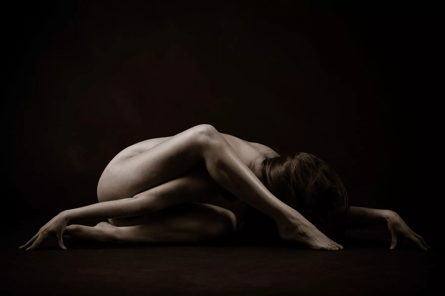 I love to blend the lines of the body