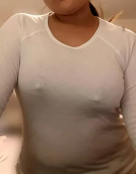 I love to not wear a bra ! 😏😉 [OC] [f]