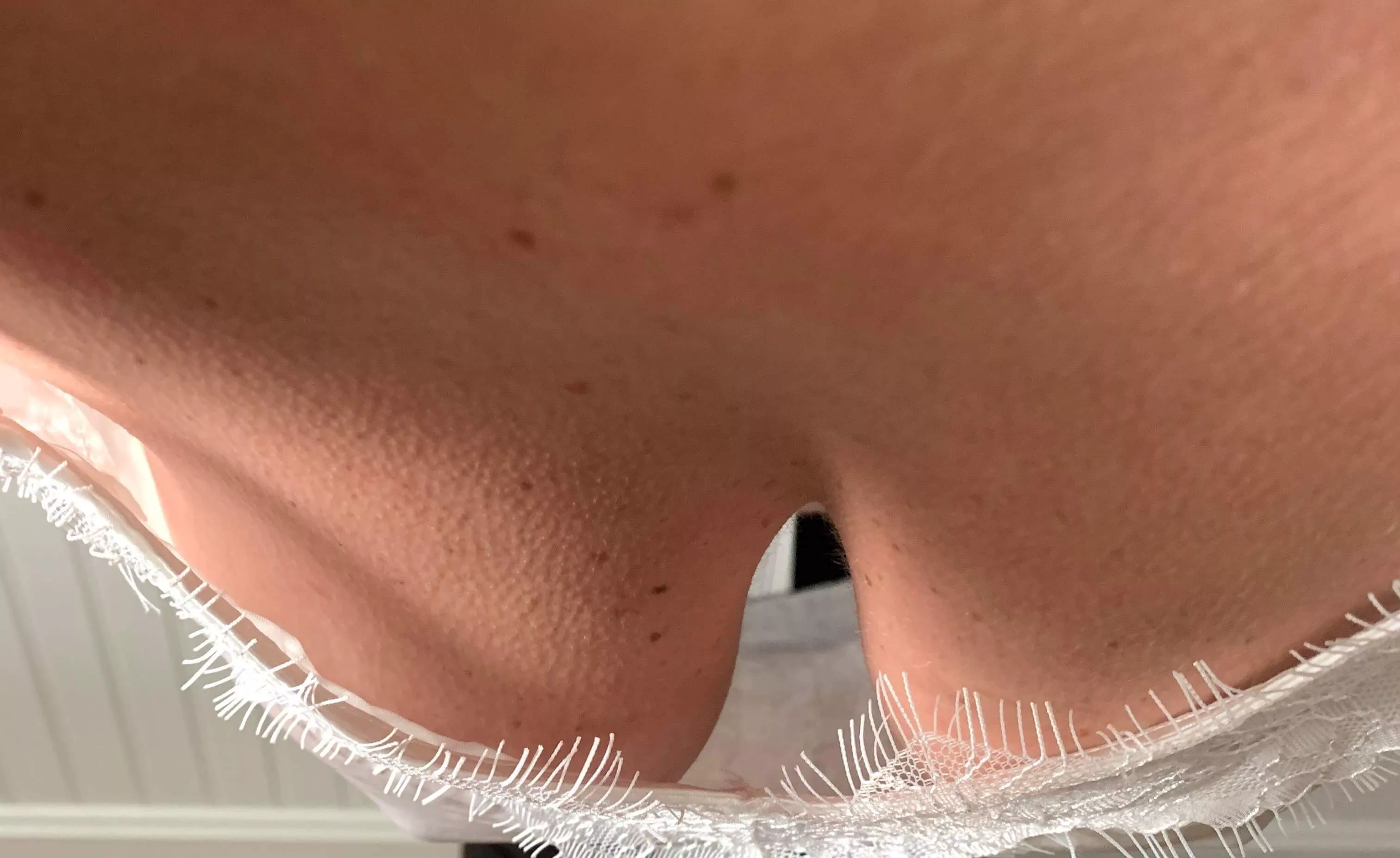 I love to tease and make you hard 🤤