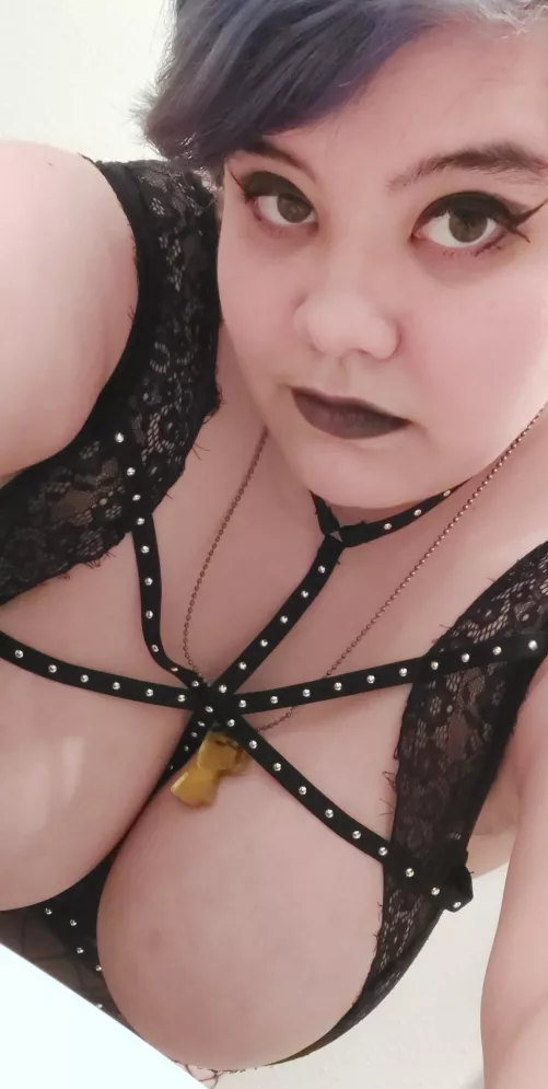 I love wearing stuff that causes my tits to look like theyre gonna fall out