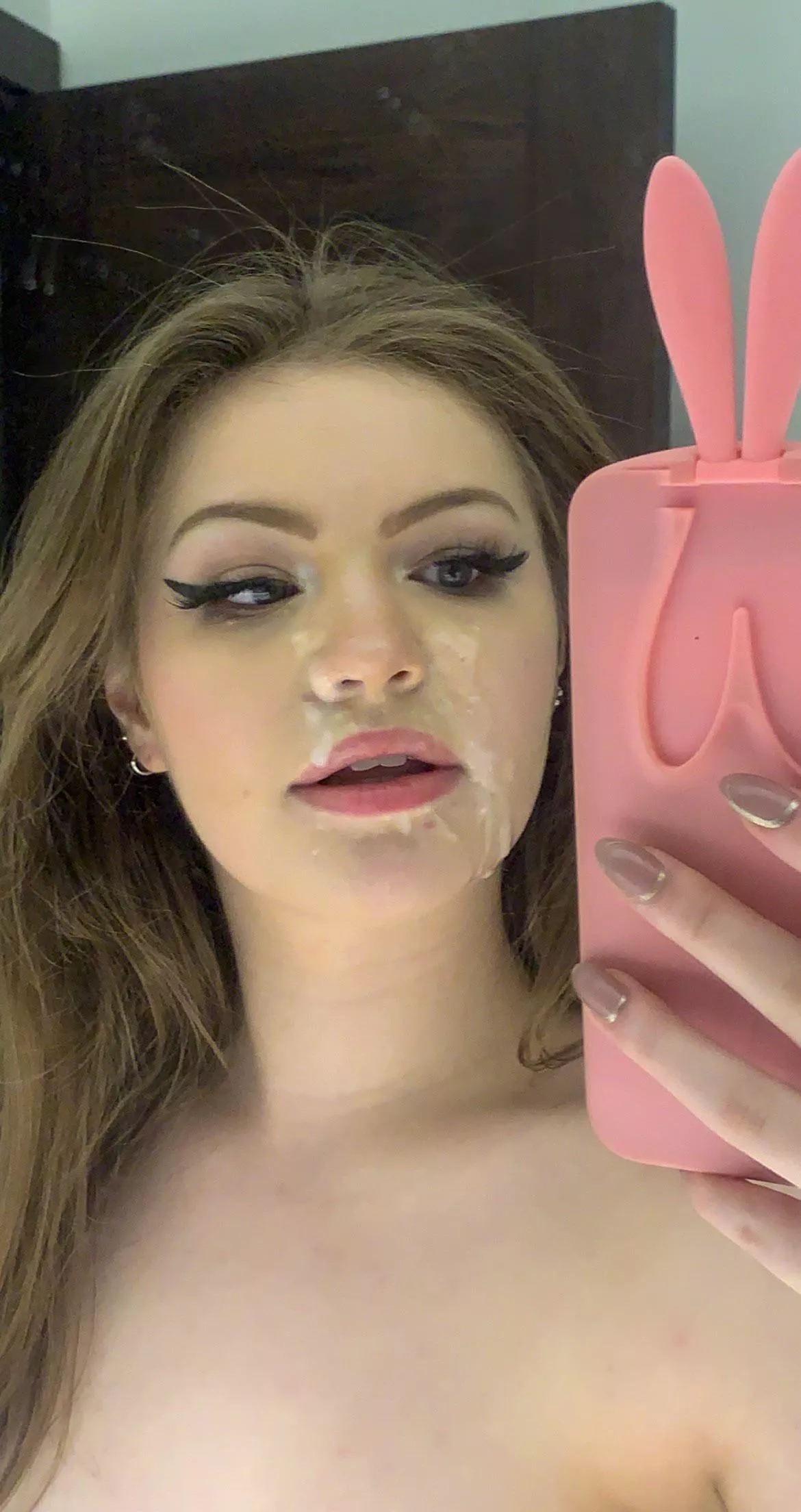 I love when it drips into my mouth 🤤