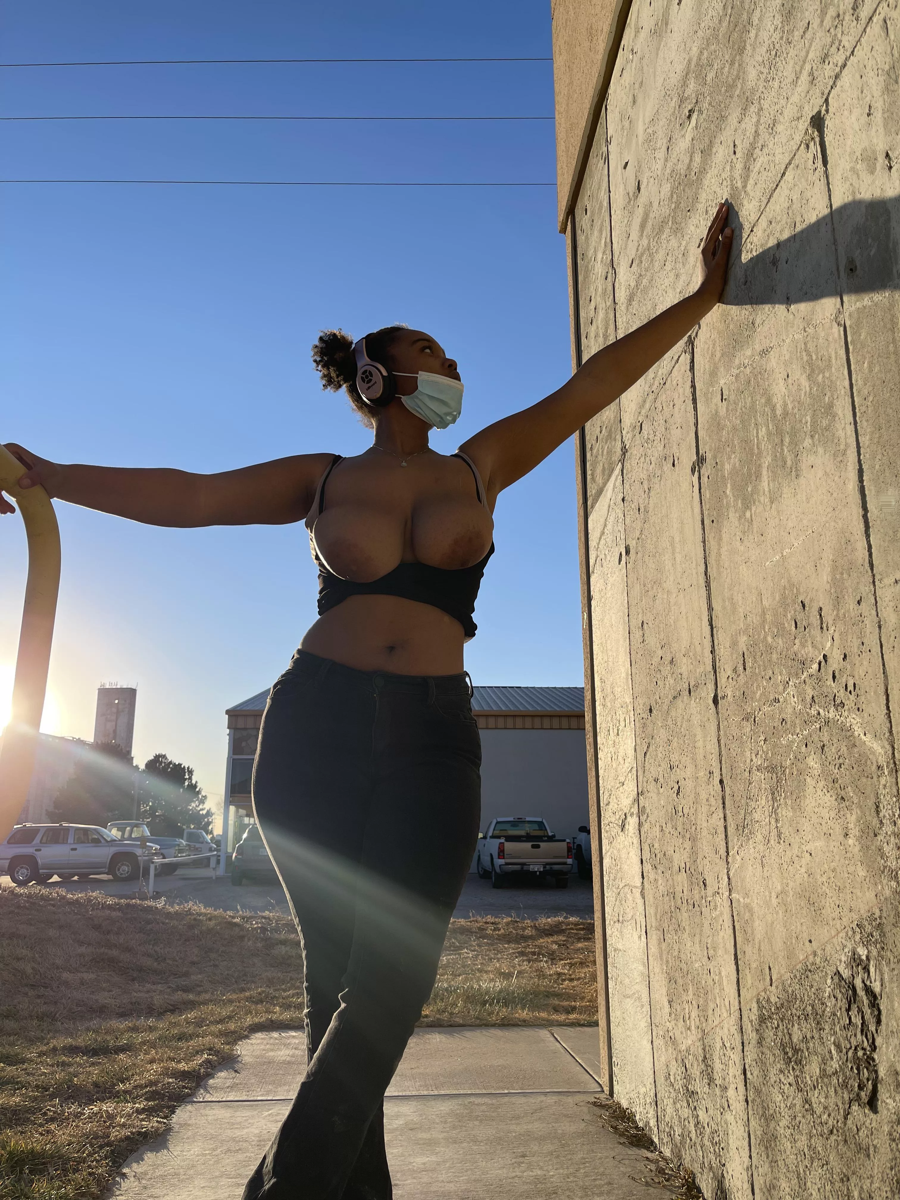 I love when they’re sucked