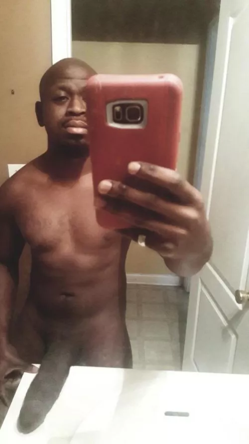 I made a mistake and sent this picture to my stepdaughter 😬😬