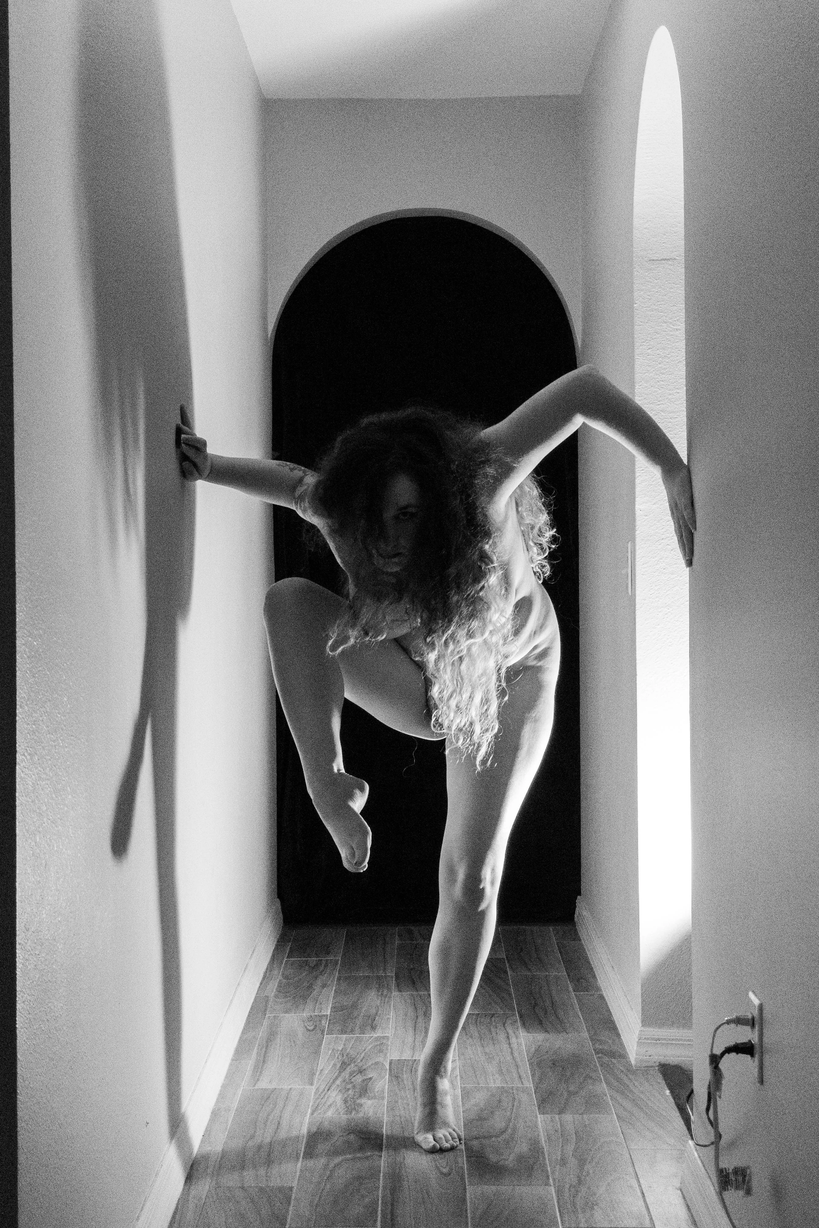 I made a tiny album of weird poses for Halloween (album in comments) I made a tiny album of weird poses for Halloween (album in comments)