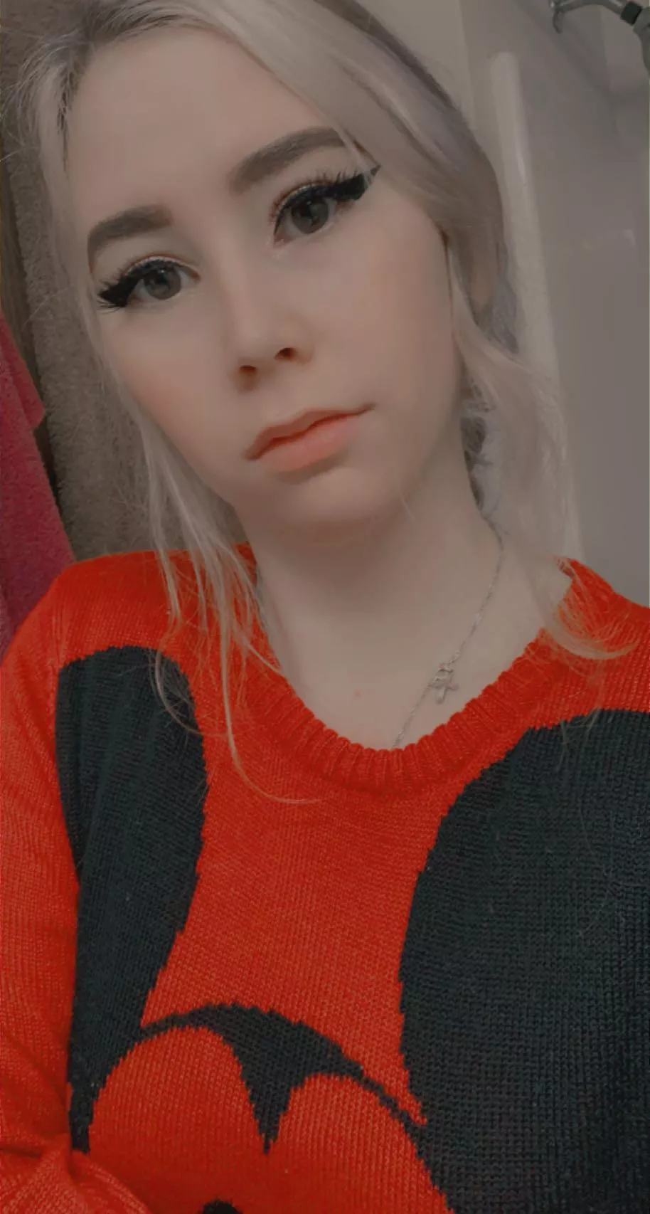 I may have a bad mouth but I can do great things with it 😈🖤