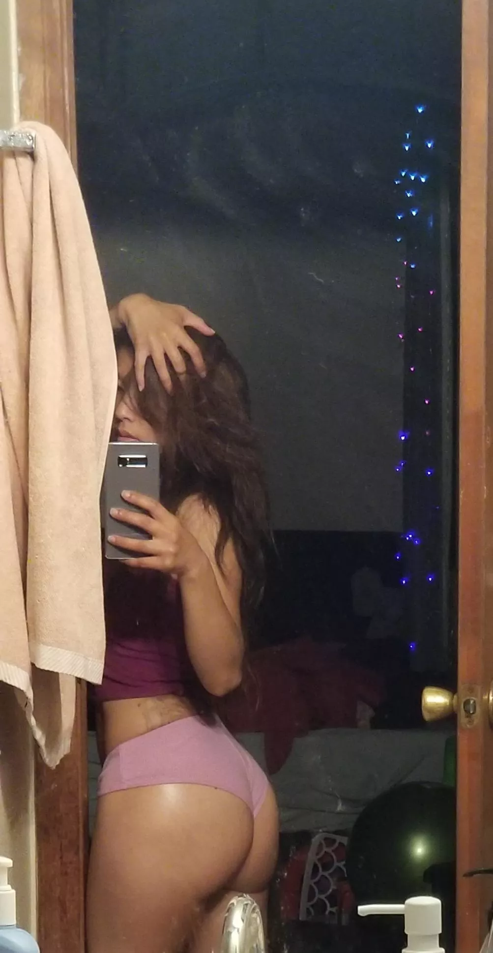 I may have small tits but I have a nice ass š I may have small tits but I have a nice ass š
