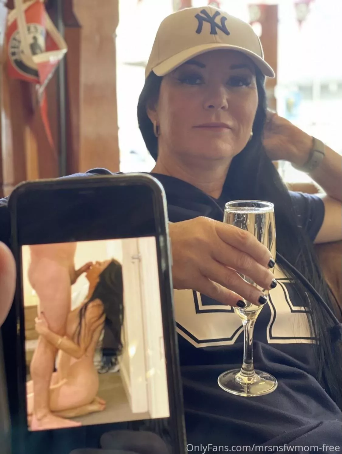 I might look innocent…..but a picture paints a thousand words 😈