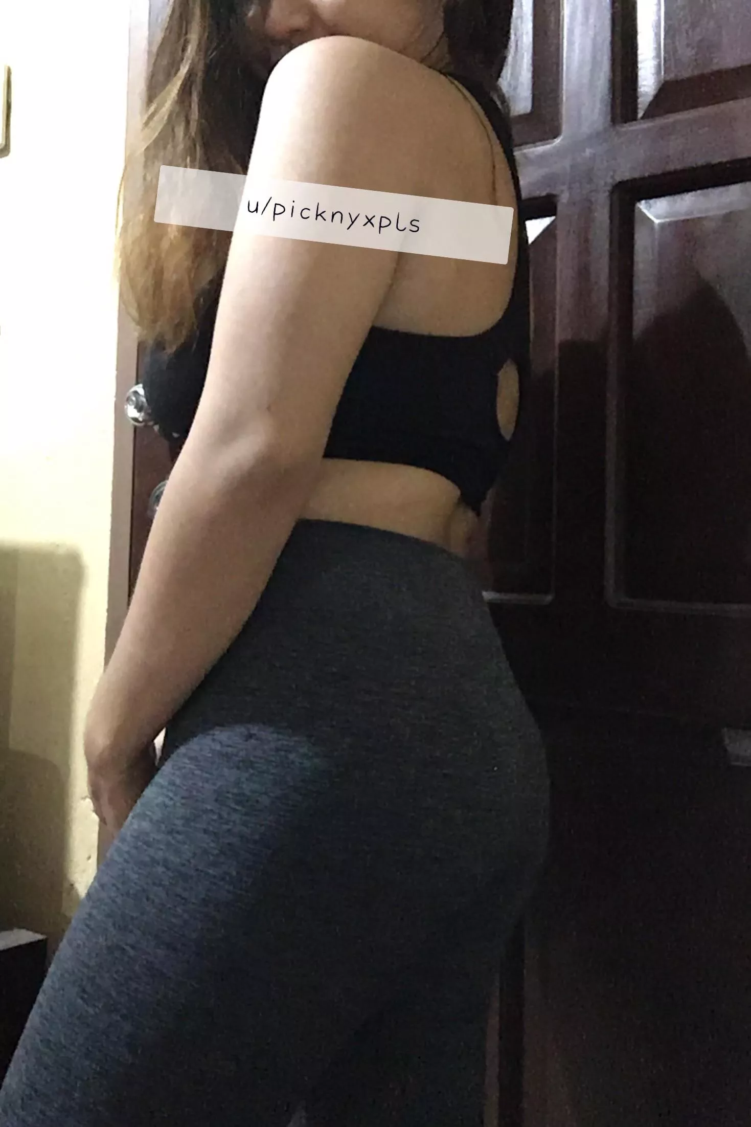 i miss this body and i miss working out 😭 wanna [f]und my workout clothes?