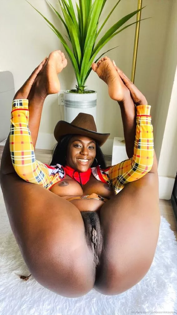 I need a Cowgirl in my life I need a Cowgirl in my life