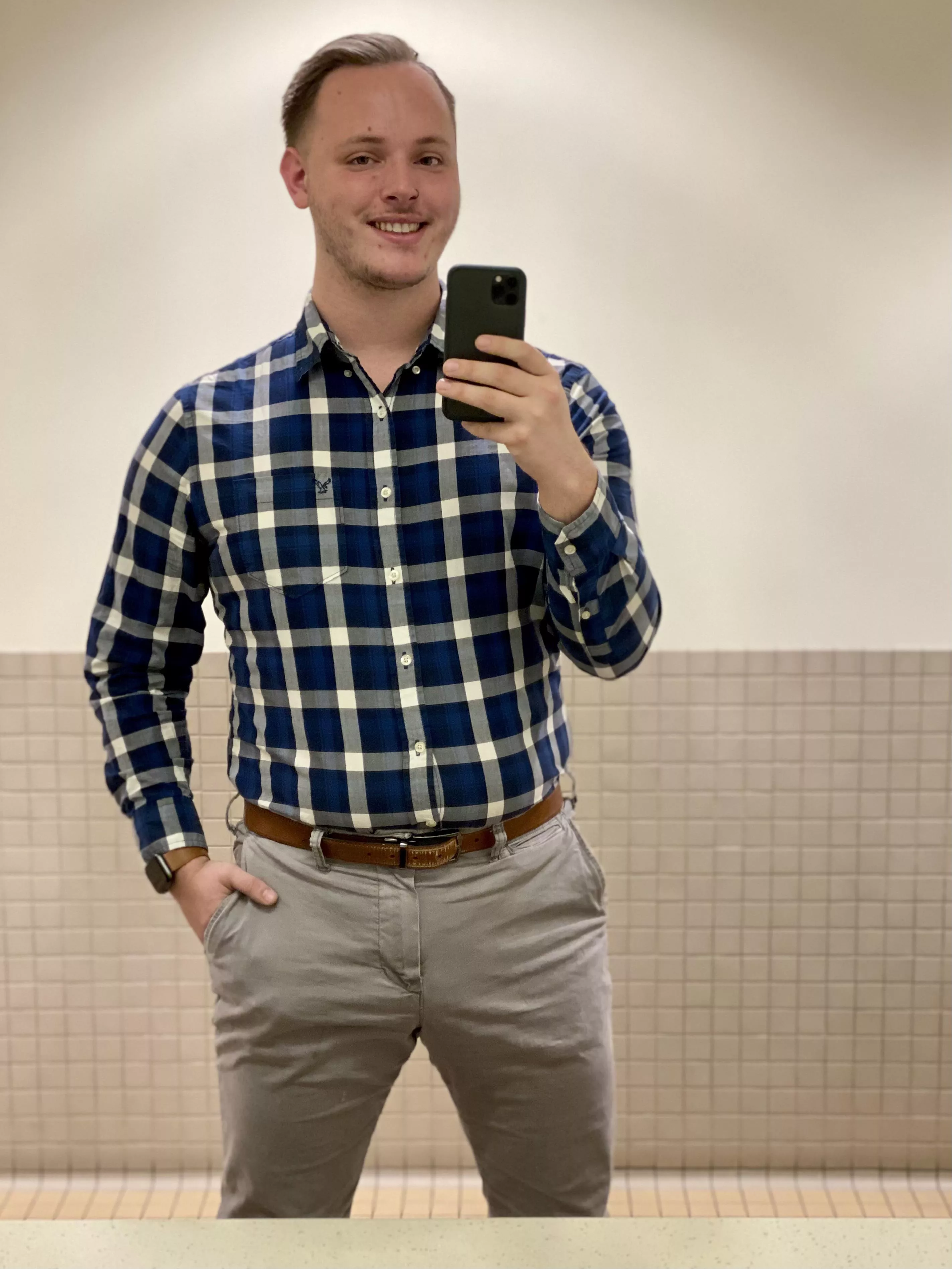 I need league buddies 🥺