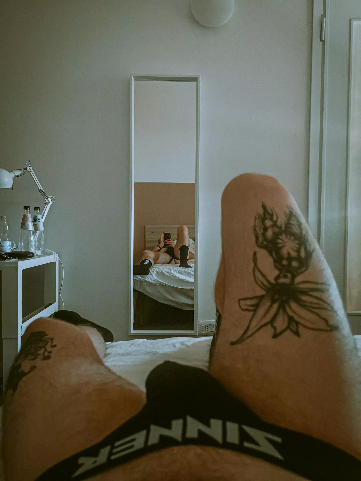 I need mirror like this at home. I need mirror like this at home.